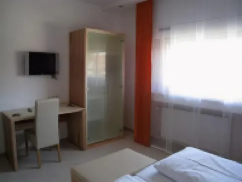 Hotel Barbarina โรงแรมในทือบิงเงิน