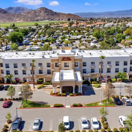 Hampton Inn & Suites Hemet