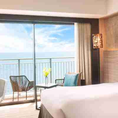 DoubleTree by Hilton Okinawa Chatan Resort Rooms