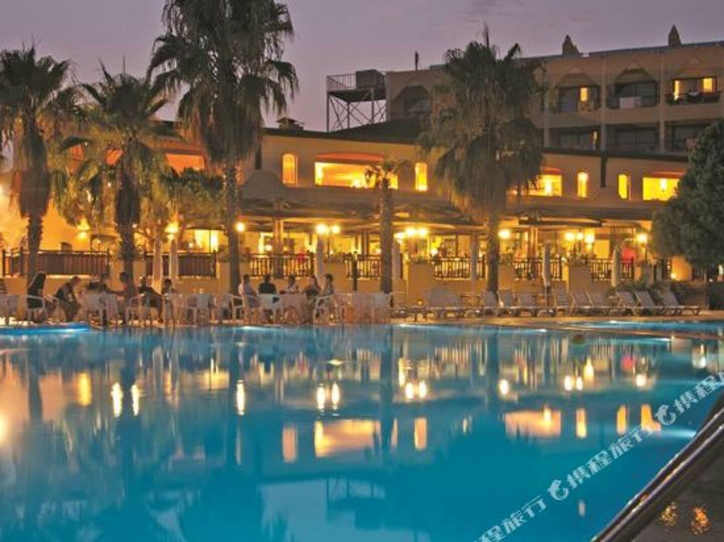 Side Ally Hotel - Her Şey Dahil (Side Ally Hotel - All Inclusive)