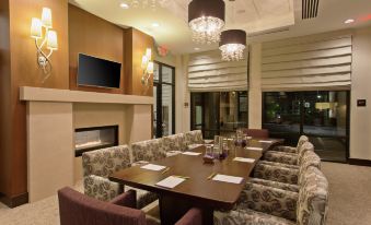 Hilton Garden Inn Irvine/Orange County Airport