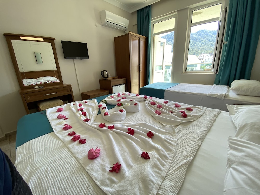 B&B Yüzbaşı Beach Hotel