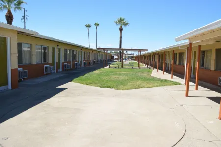 Gateway Inn Отели в г. Ред Блафф