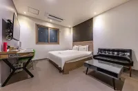 Changwon Jinhae CN Hotels in Changwon