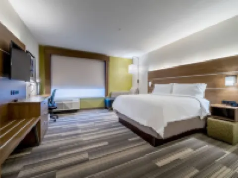 ホリデイ イン エクスプレス & スイーツ マリオン by IHG マクドウェルのホテル