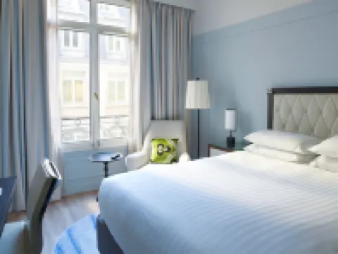 パリ・マリオット・オペラ・アンバサダーホテル パリのホテル