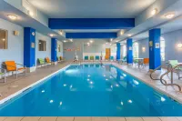 Holiday Inn Express & Suites Rockford-Loves Park Hotels in Loves Park
