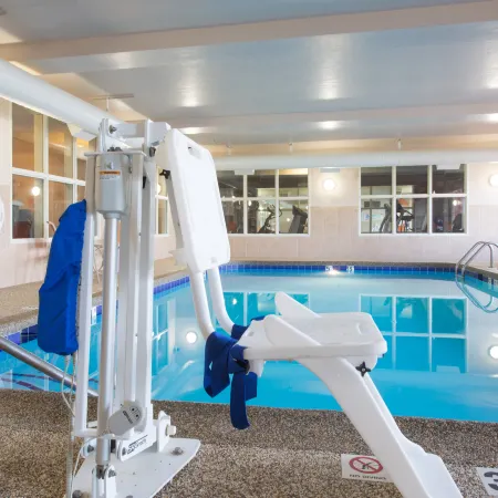 Holiday Inn Express & Suites Douglas by IHG