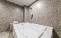 Sanbon Hotel in Cafe Hotels in Gunpo-si