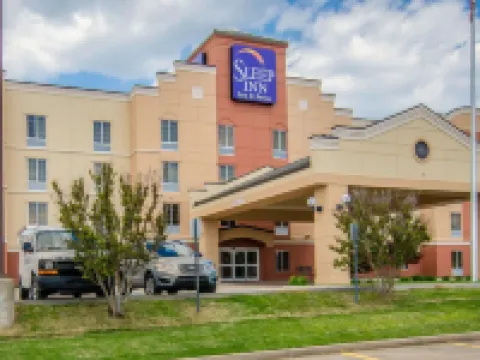 สลีปอินน์แอนด์สวีทส์ สปริงเดล เวสต์ โรงแรมในสปริงเดล