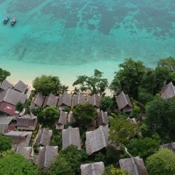 Phi Phi Relax Beach Resort Hotels near Koh Phi Phi (Laemtong Beach)