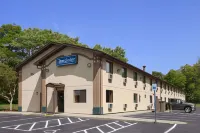 Travelodge by Wyndham Muskegon Hotel di Muskegon