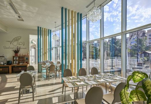 3. 살랄라 가든 호..