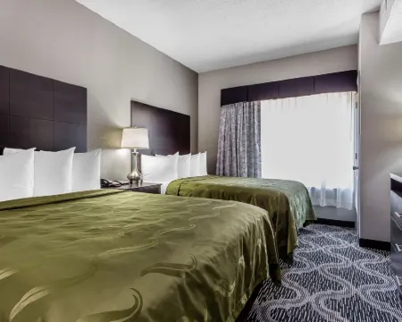 Quality Suites Pineville - Charlotte Hotels in Pineville