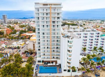 Pacific Palace Beach Tower Hotel