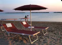 Hotel Sans Souci - Beach