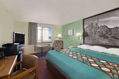 Super 8 by Wyndham Alamogordo/White Sands Hotels near White Sands National Park