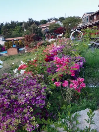 Seosan Sarangae Pension Отели рядом с достопримечательностью «Beolcheon Auto Campground»