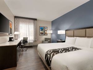 La Quinta Inn & Suites by Wyndham San Bernardino