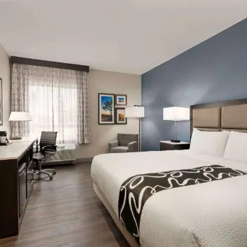 Castelletti Rossi - Housity