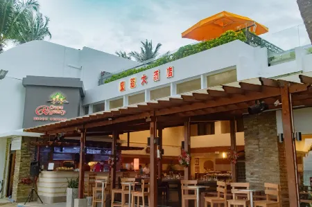 Crown Regency Beach Resort Отели в г. Боракай