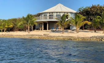 Little Cayman Escape by Cayman Villas