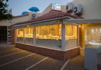 Rethymno Mare & Water Park Hotel di Skaleta