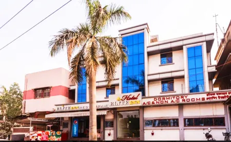 Hotel New Elite Inn - Near Midc Turbhe Navi Mumbai