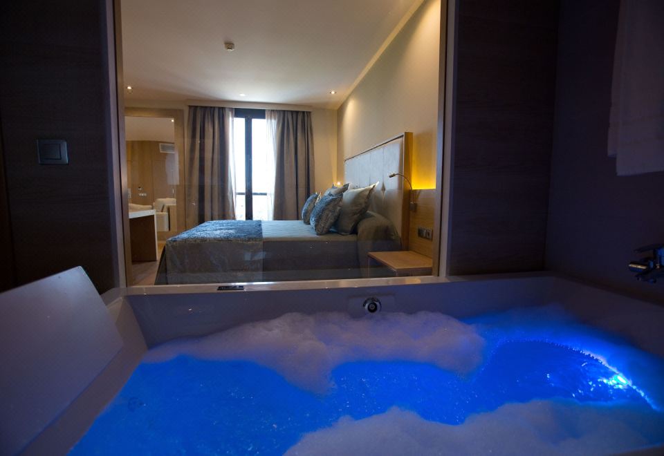 Sevilla Congresos HotelOver view