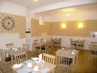 Beach House Hotels in Llandudno