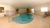 Comfort Inn & Suites - プール