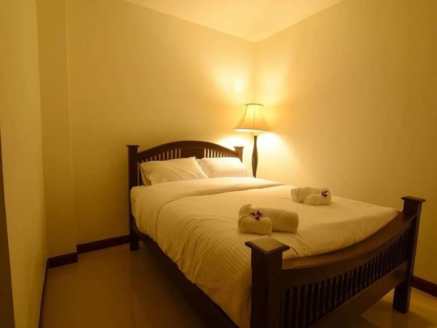Ban U Thong Accommodations Kamar Photos