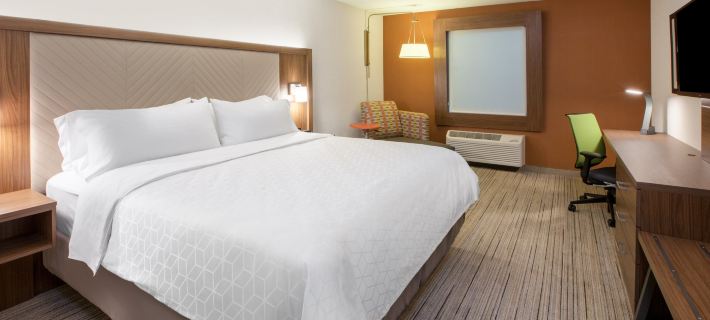 홀리데이 인 익스프레스 & 스위트 리앤더 바이 IHG 윌리엄슨 카운티 호텔