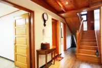 Gangwha Pine Tree House Pension Hotel in zona Ganghwa Eunam Natural & Science Museum