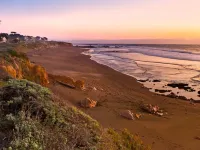 Fogcatcher Inn Hotels in Cambria
