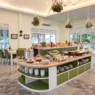 Tubtim Siam River Kwai Resort Dining/Meeting Rooms
