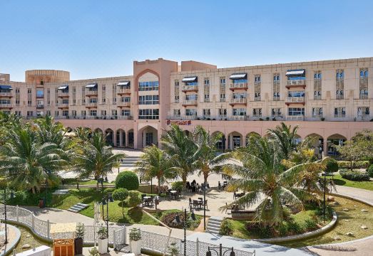 3. 살랄라 가든 호..