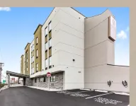 Best Western Plus Philadelphia-Pennsauken Hotel - parking
