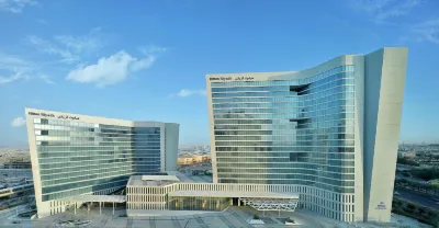 فندق هيلتون الرياض والشقق الفندقية Hotels near حديقة حي الخليج