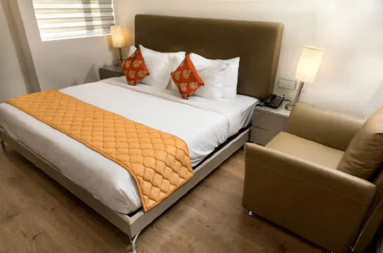 The Mayberry -A Bergamont Group of Hotels 티러퍼 호텔