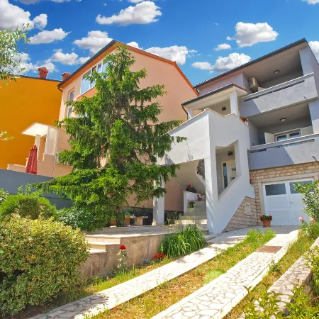 Apartments Nadija 1366