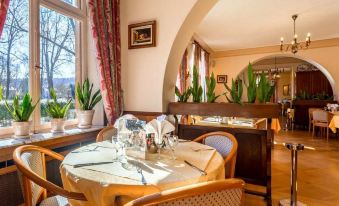 Logis Hotel Restaurant Remotel