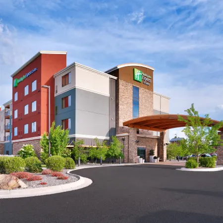 Holiday Inn Express & Suites BUTTE by IHG