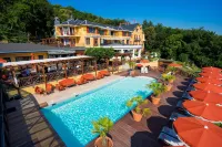 Les Trésoms Lake and Spa Resort - Romantic