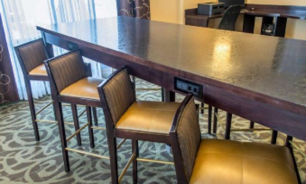 Spark by Hilton Cleveland Beachwood