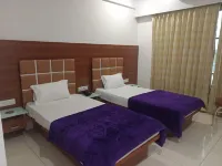 Hotel Empire Hotel a Valsad