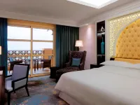 Sheraton Sharjah Beach Resort & Spa Hotel in zona Centro commerciale Corniche