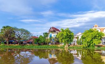Siem Reap Riverside Hotel