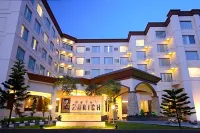 Zurich Hotel Balikpapan Hotels near Akbar aquatic design