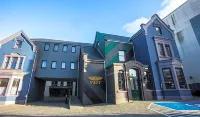 The Nest Boutique Hostel Hotels in Barna